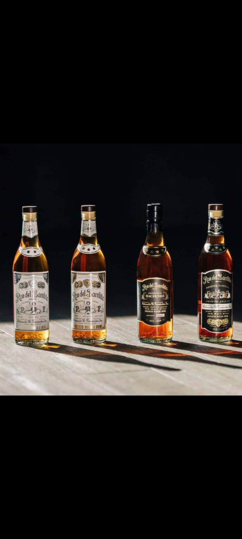 Familia de botellas Ron del Barrilito